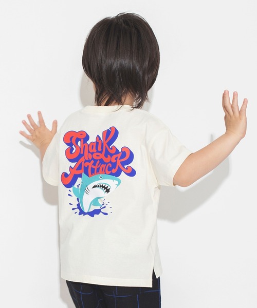 BRANSHES（ブランシェス）の「【bコレ / 綿100％】グラフィック半袖Tシャツ（Tシャツ/カットソー・キッズ・ブラック/グリーン/ライトグレー/オフホワイト/イエロー/チャコールグレー/アイボリー/ベージュ/ライトグリーン/サックスブルー・140/100/90/110/130/120/150）」の6枚目の写真