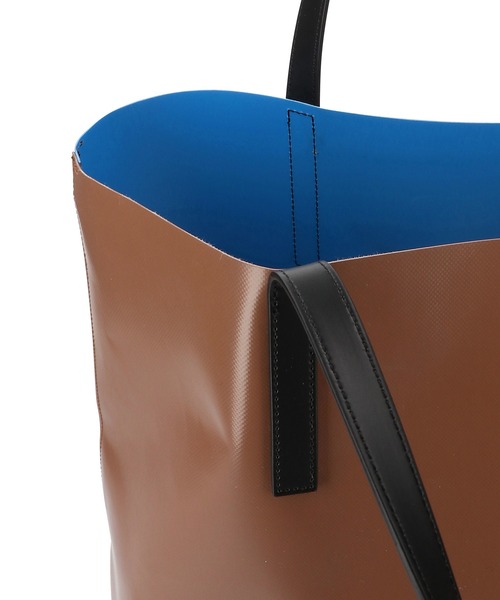 ADAM ET ROPE'（アダムエロペ）の「【A4対応・晴雨兼用】PVCカラートートバッグ（トートバッグ・レディース・ダークブラウン/ピンク/グリーン・FREE）」の10枚目の写真