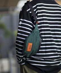 【UNIVERSAL OVERALL / ユニバーサル オーバーオール】 waist bag S