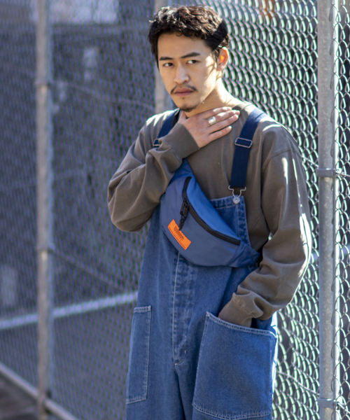 UNIVERSAL OVERALL(ユニバーサルオーバーオール)の「【UNIVERSAL OVERALL / ユニバーサル オーバーオール】 waist bag S(ショルダーバッグ・メンズ・ブラック/グリーン/ブルー系その他/キャメル・FREE)」の5枚目の写真