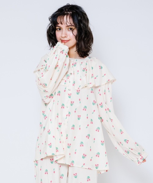 Candy Stripper（キャンディストリッパー）の「CHULIP VOLUME COLLAR ブラウス（シャツ/ブラウス・レディース・ブルー/グレー/アイボリー・2）」の22枚目の写真