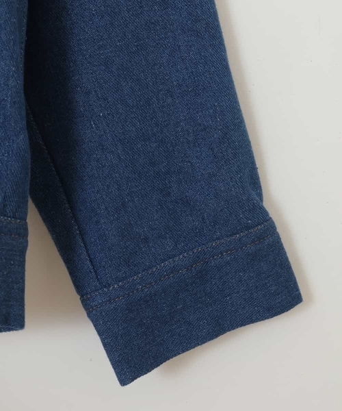 a.v.v（アーヴェヴェ）の「[100-130]【洗える/セットアップ対応】マオカラージージャン（デニムジャケット・キッズ・ライトパープル/ブルー・130/120）」の19枚目の写真