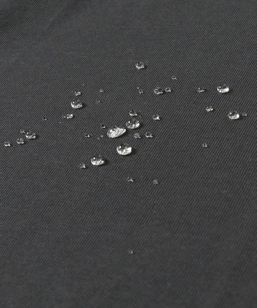 KRIFF MAYER(クリフメイヤー)の「ウェットプロテクトラウンドチュニック(Tシャツ/カットソー・レディース・ベージュ/オフホワイト/カラフル/チャコール/ライトグリーン・MEDIUM/LARGE)」の15枚目の写真