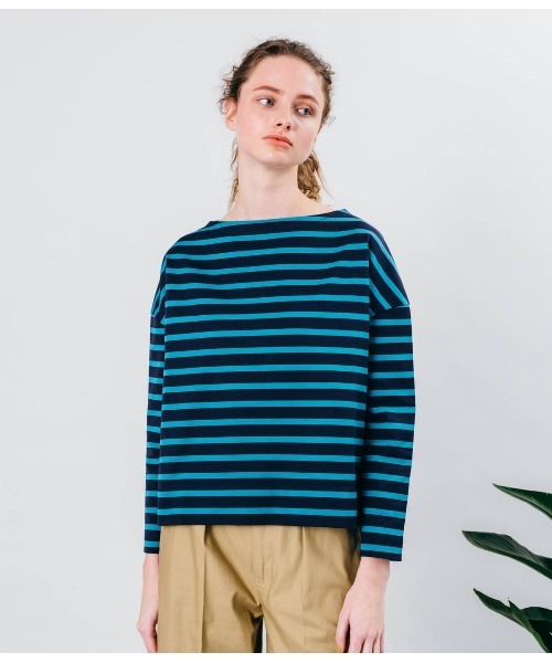 SIPULI（シプリ）の「[ULTIMA] Parallel Cotton Jersey  ボーダーカットソー（Tシャツ/カットソー・レディース・ネイビー/キャメル・2）」の2枚目の写真