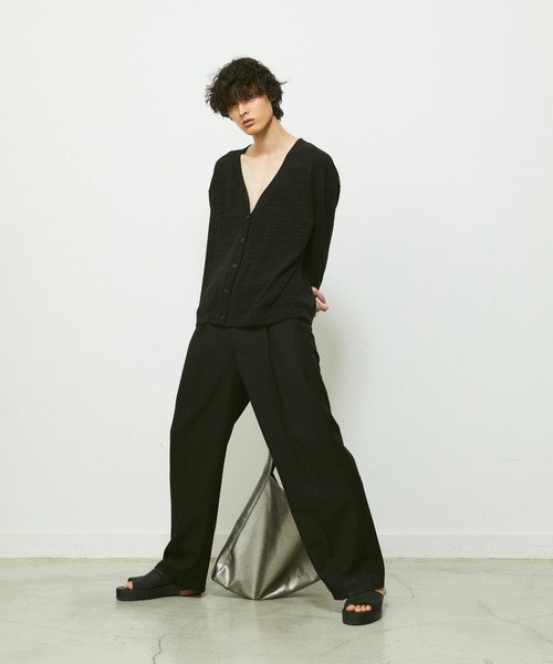 FEKETE(フェケテ)の「LOOSE-FIT SUMMER KNIT CARDIGAN / ルーズフィットサマーニットカーディガン(カーディガン/ボレロ・メンズ・ブラック/グレー/ターコイズブルー/ブルー/グリーン・FREE)」の15枚目の写真