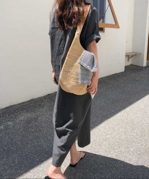 Vipoa（ヴィポア）の「ロングシャツサマーワンピース（シャツワンピース・レディース・チャコールグレー/ライトグリーン/アイボリー・FREE）」の12枚目の写真