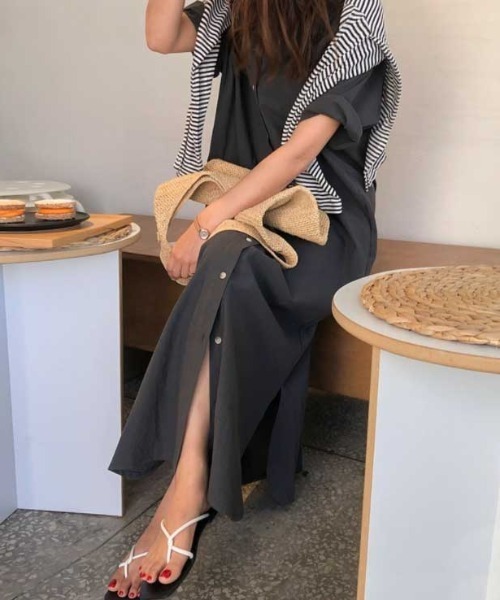 Vipoa（ヴィポア）の「ロングシャツサマーワンピース（シャツワンピース・レディース・チャコールグレー/ライトグリーン/アイボリー・FREE）」の17枚目の写真