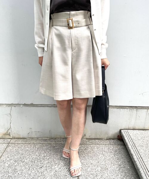 index（インデックス）の「◆スラブオックスショートパンツ【WEB限定カラー・サイズ】（その他パンツ・レディース・ライトグレー/ネイビー/ライトオレンジ系1・36/38/40/42）」の2枚目の写真