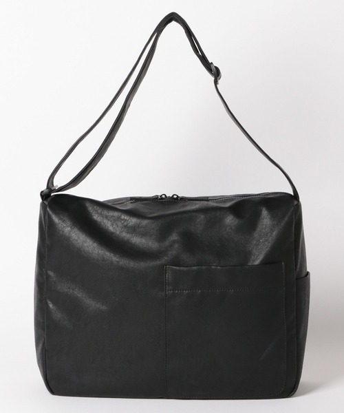 LOWRYS FARM(ローリーズファーム)の「柔らかボディBAG 122771(ボディバッグ/ウエストポーチ・レディース・ブラック/アイボリー・FREE)」の7枚目の写真