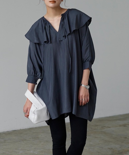 KOBE LETTUCE（コウベレタス）の「ビッグカラーゆったりチュニックブラウス（シャツ/ブラウス・レディース・オフホワイト/ライラック/ブラック系・FREE）」の2枚目の写真