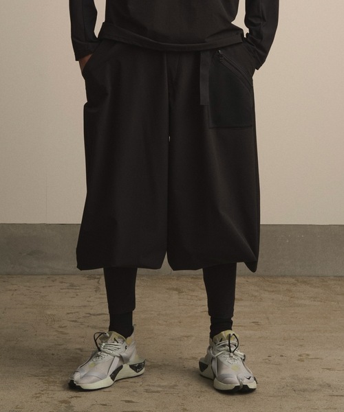 和ROBE（ワローブ）の「和ROBE / 忍 NIKKA POKKA TECH（その他パンツ・メンズ・ブラック/ダークブラウン・3/2）」の4枚目の写真