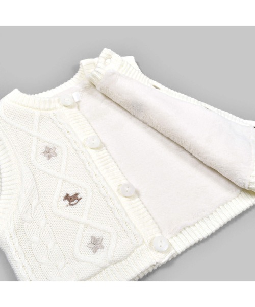 SLAP SLIP BABY（スラップスリップベビー）の「SLAPSLIPBABY/ケーブル編み星木馬刺繍裏ボアニットベストベビー(70~80cm)（ベスト・キッズ・グレー/オフホワイト・ONESIZE）」の7枚目の写真