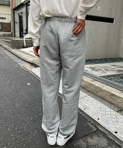 CIAOPANIC(チャオパニック)の「ステファンハート刺繍裏毛スウェットパンツ(スウェットパンツ・メンズ・ブラック/グレー・MEDIUM/LARGE)」の9枚目の写真
