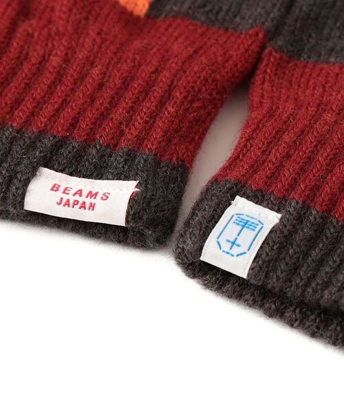 BEAMS(ビームス)の「tet. × BEAMS JAPAN / 別注 プレイカラー グローブ Men(手袋・メンズ・ネイビー/オレンジ・ONE SIZE)」の4枚目の写真