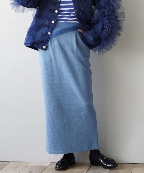 zootie（ズーティー）の「ふっくらカットソー ペンシルスカート（スカート・レディース・スモークピンク/ライム/ベージュ/ライトグレー/ブラック/グリーン/アイボリー/ホワイト/グレイッシュブルー/モカ/ラベンダー/オレンジ/ネイビー/ワインレッド/イエロー系その他/ブラウン系その他・M/L）」の12枚目の写真