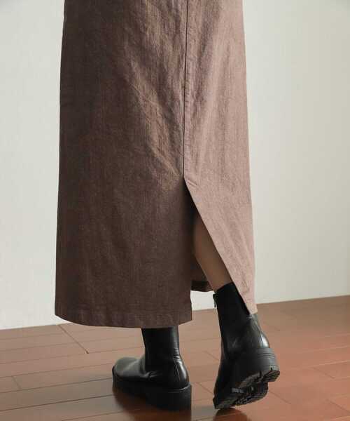 URBAN RESEARCH DOORS(アーバンリサーチドアーズ)の「ストレッチカラーデニムスカート(スカート・レディース・ブラウン/アイボリー・SMALL/MEDIUM)」の4枚目の写真