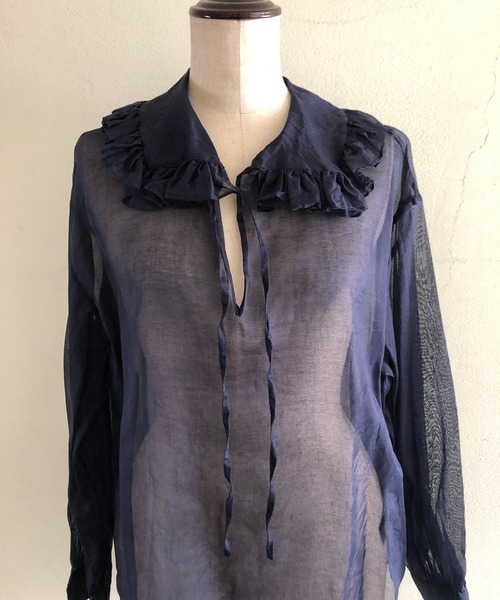 Heriter（エリテ）の「オーガンジーフリルカラーブラウス（シャツ