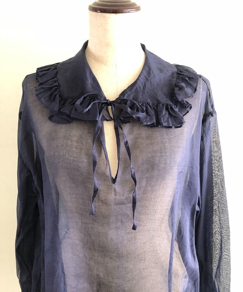 Heriter（エリテ）の「オーガンジーフリルカラーブラウス（シャツ