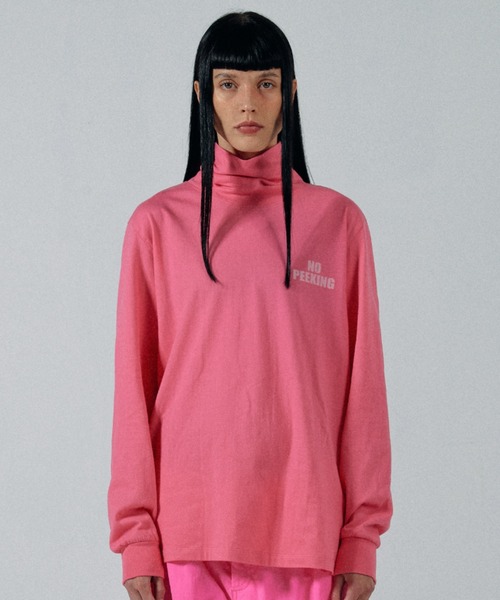 SCULPTOR(スカルプター)の「NO Peeking Turtleneck/ノーピーキングタートルネック(その他トップス・レディース・ピンク/ブラック/ホワイト/グレー系その他・MEDIUM/LARGE)」の4枚目の写真