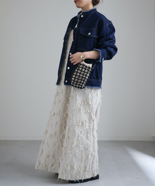 ap retro（アプレトロ）の「【選べるデザイン】ノーカラーGジャン / ビックデニムジャケット（デニムジャケット・レディース・ブラック系その他/ブルー系その他/アイボリー/ネイビー/ブルー/ブルー系その他2/ブラック系その他2・FREE）」の20枚目の写真