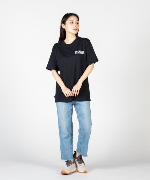 UNDER ARMOUR(アンダーアーマー)の「UAヘビーウエイト コットン ショートスリーブTシャツ 〈バックグラフィック〉(トレーニング/メンズ)(Tシャツ/カットソー・メンズ・ブラック・L/S/3XL/XL/XXL/M)」の7枚目の写真