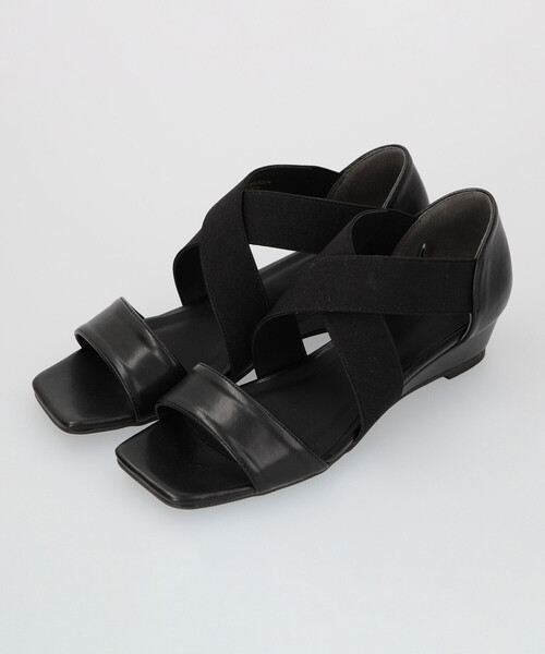 COMME CA ISM(コムサイズム)の「クロスゴム ウェッジ サンダル(サンダル・レディース・オフホワイト/ブラック・23.5cm/24.5cm)」の3枚目の写真