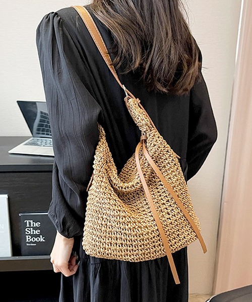 florist（フローリスト）の「【2WAY/軽量】かご編みメッシュ×ポイントレザーのバケツショルダーバッグ/トートバッグ（かごバッグ・レディース・ブラウン/ベージュ・FREE）」の6枚目の写真