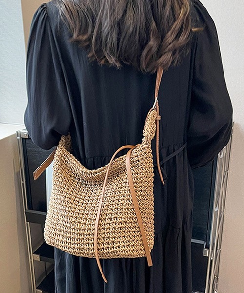 florist（フローリスト）の「【2WAY/軽量】かご編みメッシュ×ポイントレザーのバケツショルダーバッグ/トートバッグ（かごバッグ・レディース・ブラウン/ベージュ・FREE）」の8枚目の写真