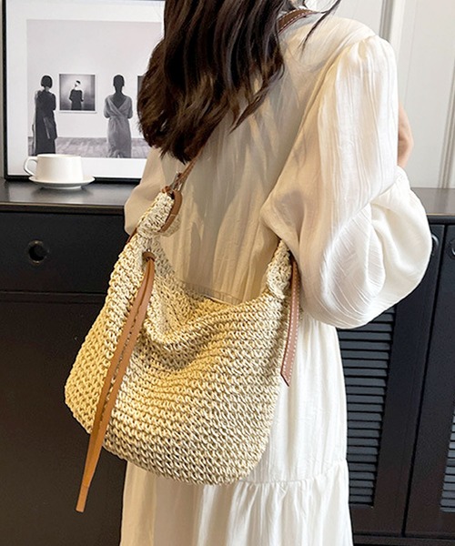 florist（フローリスト）の「【2WAY/軽量】かご編みメッシュ×ポイントレザーのバケツショルダーバッグ/トートバッグ（かごバッグ・レディース・ブラウン/ベージュ・FREE）」の12枚目の写真