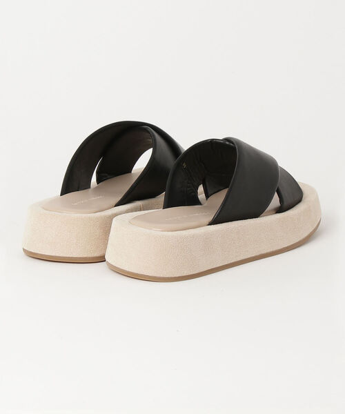 fredy emue（フレディエミュ）の「プラットフォームクロスサンダル（サンダル・レディース・イエロー/ブラック・S/M）」の6枚目の写真