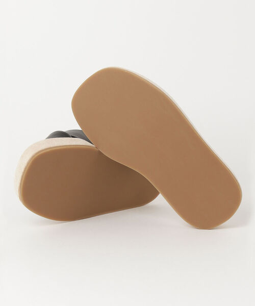 fredy emue（フレディエミュ）の「プラットフォームクロスサンダル（サンダル・レディース・イエロー/ブラック・S/M）」の7枚目の写真