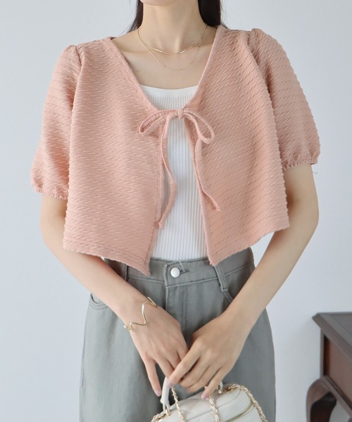 BLUEEAST（ブルーイースト）の「半袖ケーブル柄リボンカーディガン（カーディガン/ボレロ・レディース・ネイビー/ピンク/アイボリー/ブラック/ベージュ・MEDIUM）」の5枚目の写真