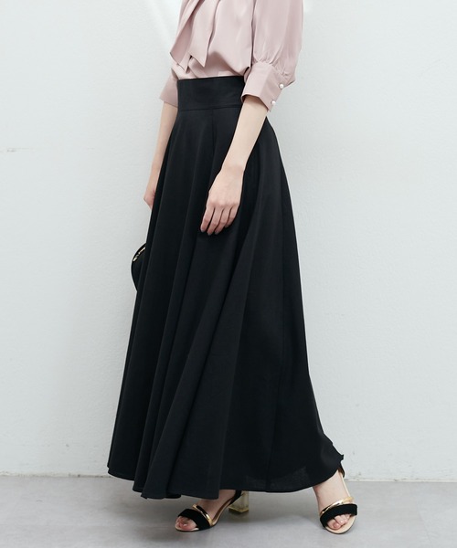 natural couture(ナチュラルクチュール)の「綿麻ハイウエストサーキュラースカート(スカート・レディース・ブラック/ライトベージュ/ブルー/グリーン/ドット・MEDIUM/LARGE)」の15枚目の写真