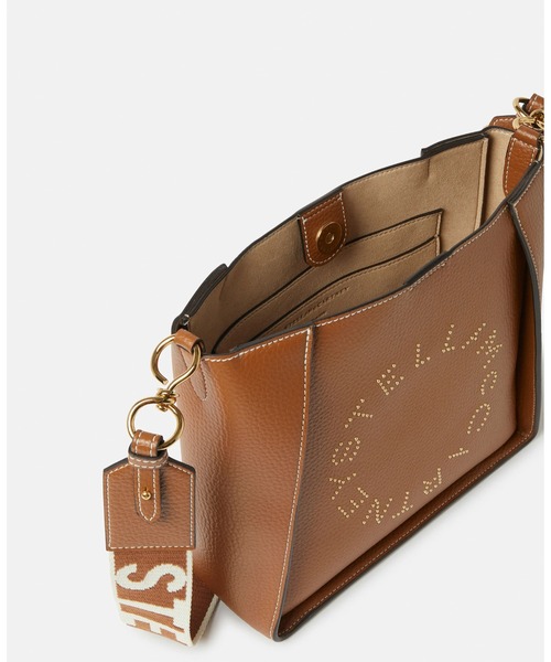 STELLA McCARTNEY（ステラマッカートニー）の「Stella Logo Grainy Studded Shoulder Bag / ステラ ロゴ グレイン スタッズ ショルダーバッグ（ショルダーバッグ・レディース・ブラウン系その他・ONE SIZE）」の8枚目の写真