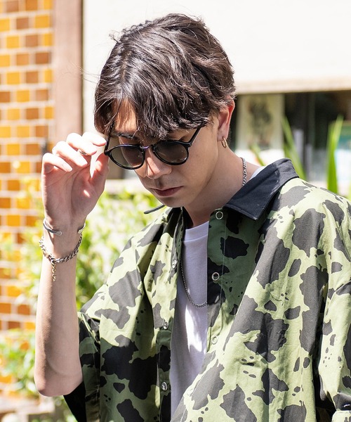 SILVER BULLET（シルバーバレット）の「『SILVER BULLET SELECT AC/シルバーバレットセレクト』紫外線でレンズの色濃度が変わる調光レンズ UVカット サングラス（サングラス・メンズ・A/H/J/O/Q/C/D/E/F/S/B/G/I/P/R/K/L/M/N・FREE）」の7枚目の写真