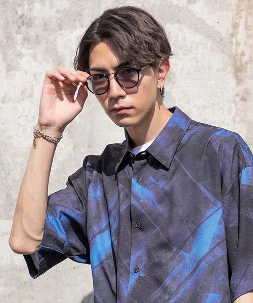 SILVER BULLET（シルバーバレット）の「『SILVER BULLET SELECT AC/シルバーバレットセレクト』紫外線でレンズの色濃度が変わる調光レンズ UVカット サングラス（サングラス・メンズ・A/H/J/O/Q/C/D/E/F/S/B/G/I/P/R/K/L/M/N・FREE）」の9枚目の写真