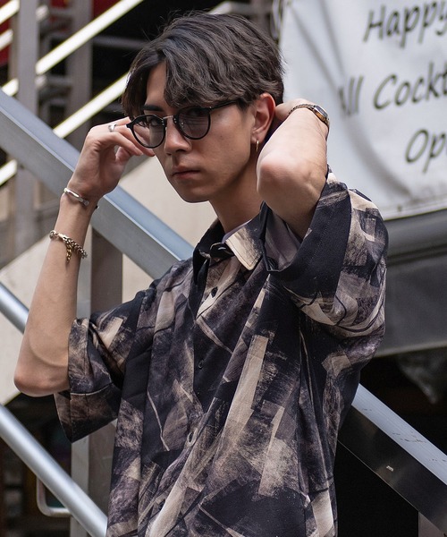 SILVER BULLET（シルバーバレット）の「『SILVER BULLET SELECT AC/シルバーバレットセレクト』紫外線でレンズの色濃度が変わる調光レンズ UVカット サングラス（サングラス・メンズ・A/H/J/O/Q/C/D/E/F/S/B/G/I/P/R/K/L/M/N・FREE）」の16枚目の写真