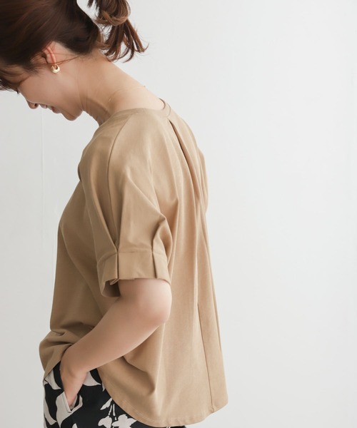 URBAN RESEARCH DOORS(アーバンリサーチドアーズ)の「タックスリーブワイドプルオーバー(Tシャツ/カットソー・レディース・グレー系その他/ベージュ/ネイビー・MEDIUM)」の1枚目の写真