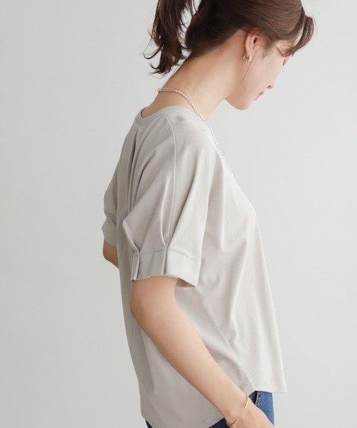 URBAN RESEARCH DOORS(アーバンリサーチドアーズ)の「タックスリーブワイドプルオーバー(Tシャツ/カットソー・レディース・グレー系その他/ベージュ/ネイビー・MEDIUM)」の22枚目の写真