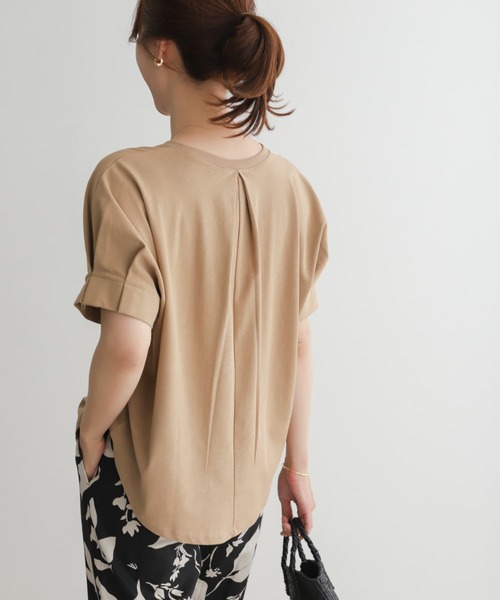 URBAN RESEARCH DOORS(アーバンリサーチドアーズ)の「タックスリーブワイドプルオーバー(Tシャツ/カットソー・レディース・グレー系その他/ベージュ/ネイビー・MEDIUM)」の5枚目の写真