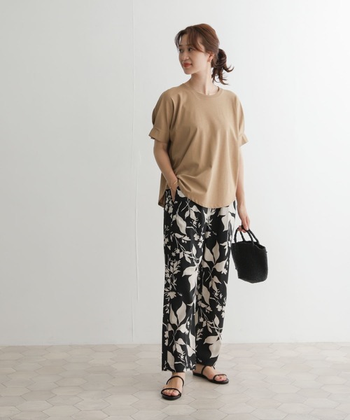 URBAN RESEARCH DOORS(アーバンリサーチドアーズ)の「タックスリーブワイドプルオーバー(Tシャツ/カットソー・レディース・グレー系その他/ベージュ/ネイビー・MEDIUM)」の8枚目の写真
