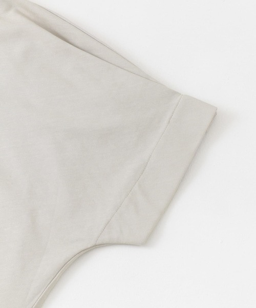 URBAN RESEARCH DOORS(アーバンリサーチドアーズ)の「タックスリーブワイドプルオーバー(Tシャツ/カットソー・レディース・グレー系その他/ベージュ/ネイビー・MEDIUM)」の19枚目の写真