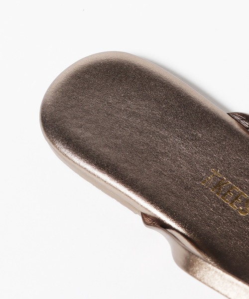 TKEES（ティキーズ）の「TKEES/ティキーズ レザー ビーチ サンダル（サンダル・レディース・シルバー系1/シルバー系2/ライトブラウン/ブラウン/ベージュ/ブラック・5/6/7/8）」の11枚目の写真