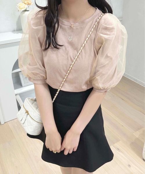 apres jour(アプレジュール)の「刺繍オーガンジーパフスリーブTシャツ【ZOZOTOWN限定アイテム】(Tシャツ/カットソー・レディース・ブラック/ピンクベージュ/オフホワイト・フリー/X-LARGE)」の3枚目の写真