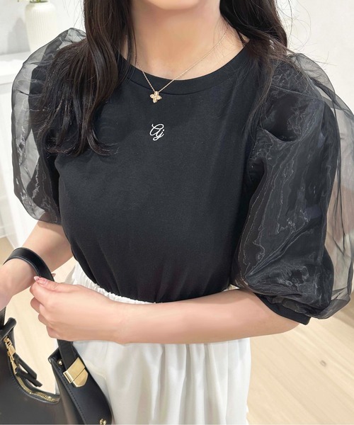 apres jour(アプレジュール)の「刺繍オーガンジーパフスリーブTシャツ【ZOZOTOWN限定アイテム】(Tシャツ/カットソー・レディース・ブラック/ピンクベージュ/オフホワイト・フリー/X-LARGE)」の2枚目の写真