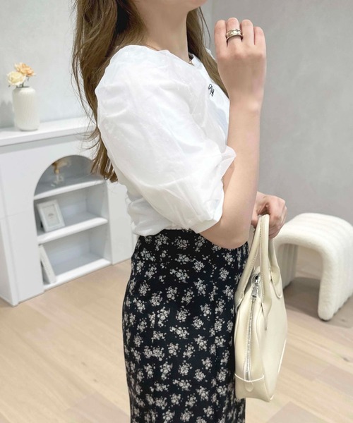 apres jour(アプレジュール)の「刺繍オーガンジーパフスリーブTシャツ【ZOZOTOWN限定アイテム】(Tシャツ/カットソー・レディース・ブラック/ピンクベージュ/オフホワイト・フリー/X-LARGE)」の6枚目の写真