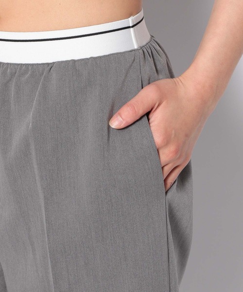 FOREVER 21（フォーエバー トゥエンティーワン）の「イージースラックスパンツ（スラックス・レディース・ブラック/ブラウン/グレー/グリーン・SMALL/MEDIUM/LARGE）」の22枚目の写真