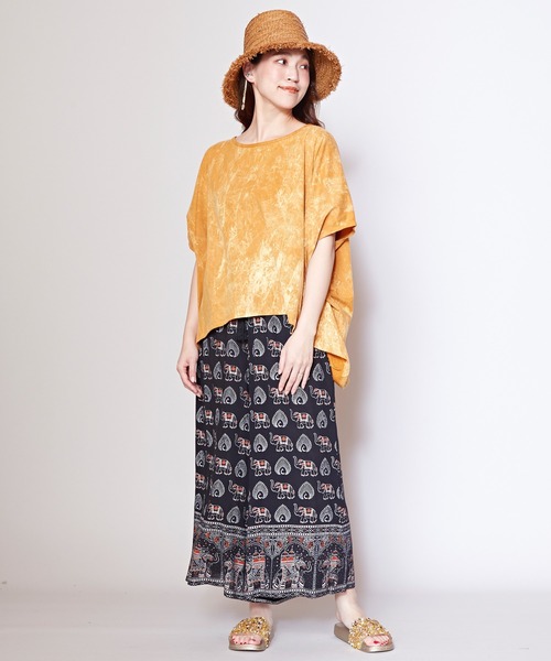 チャイハネ（チャイハネ）の「【チャイハネ】パチドアシッドウォッシュ変形トップス（Tシャツ/カットソー・レディース・ブラック/ブルー/マスタード・FREE）」の6枚目の写真