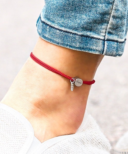 LUXSTYLE(ラグスタイル)の「ロゴラウンドモチーフアンクレット(アンクレット・メンズ・ネイビー/イエロー/ブラック/レッド/ブラウン/グリーン/グレー/グリーン系その他/オレンジ系その他・FREE)」の8枚目の写真