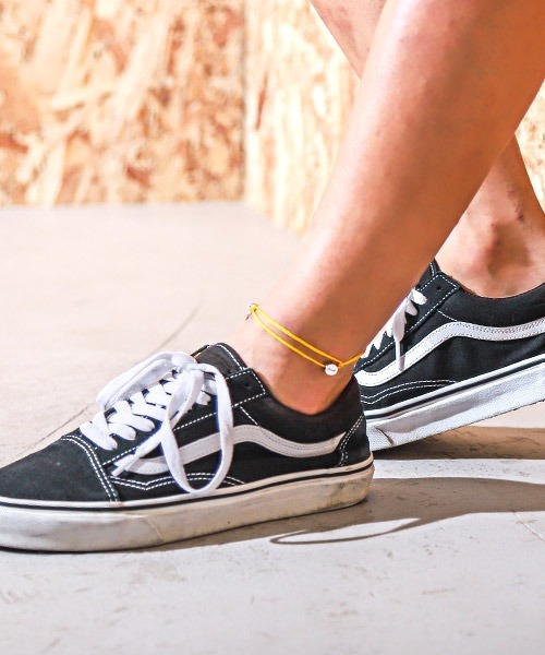 LUXSTYLE(ラグスタイル)の「ロゴラウンドモチーフアンクレット(アンクレット・メンズ・ネイビー/イエロー/ブラック/レッド/ブラウン/グリーン/グレー/グリーン系その他/オレンジ系その他・FREE)」の11枚目の写真